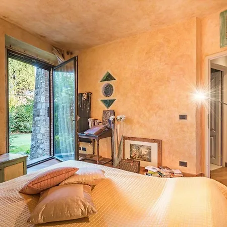 Apartment Roccaforte Barberino di Val dʼElsa